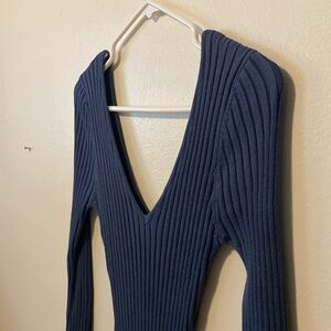 Deep v neck knitted dress